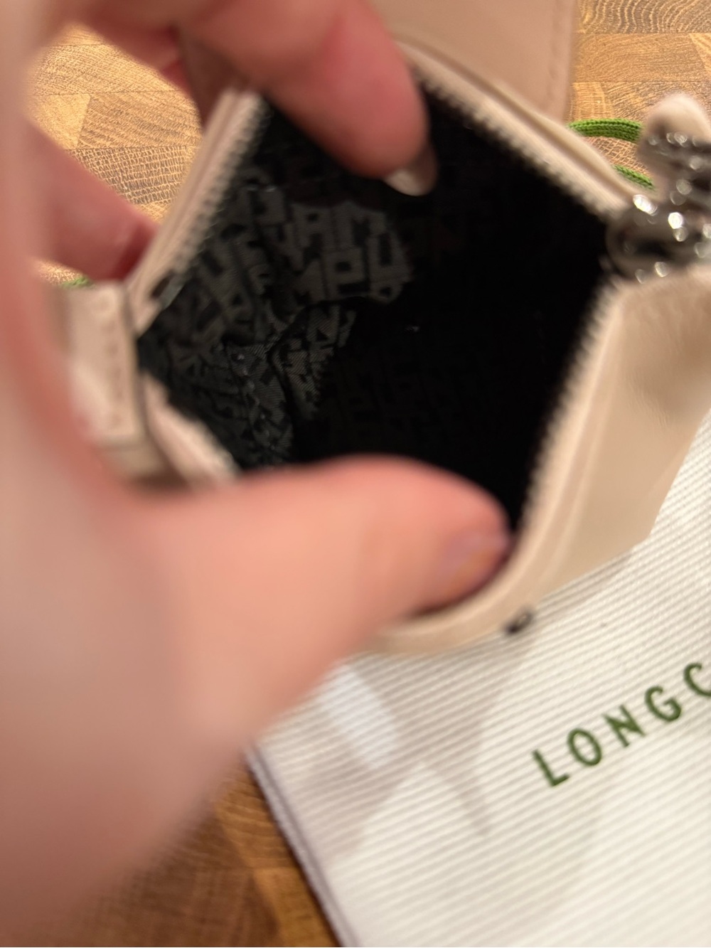 Longchamp change purse - Picture 4 of 4